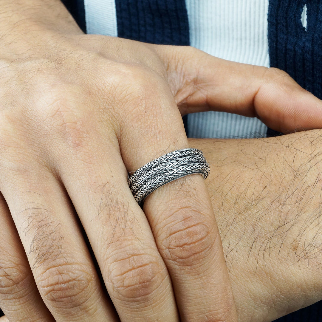 Zardozi woven ring in Sterling silver