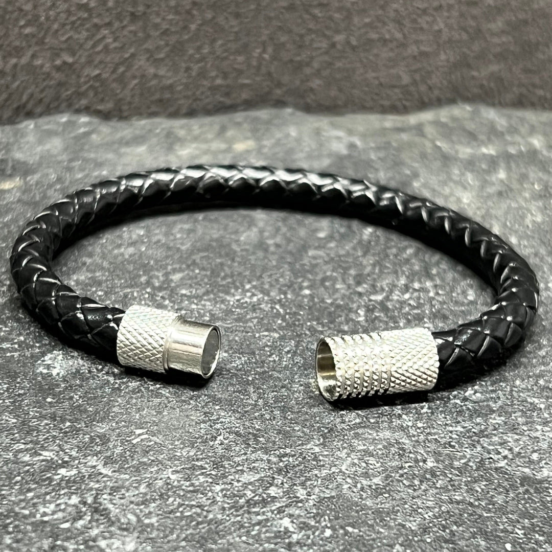 5mm Round bracelet in Genuine Black Leather