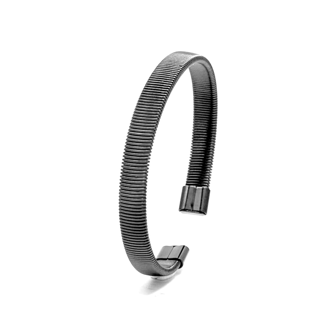 Liner patterned Cuff in Black finish