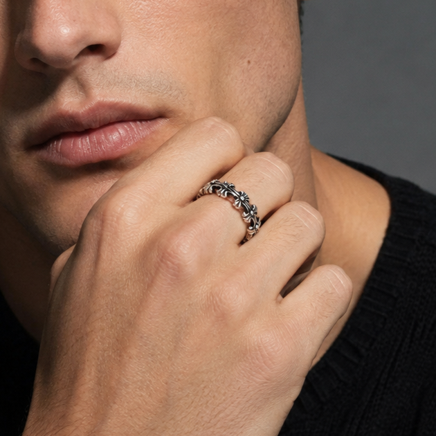 Vintage Gothic Cross Band Ring in 925 Sterling Silver