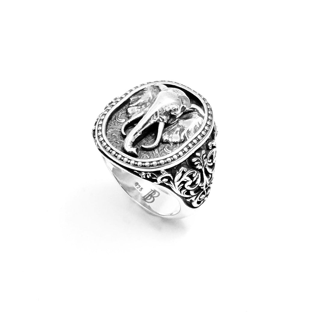The Elephant Head Filigree Ring in Oxidized 925 sterling silver