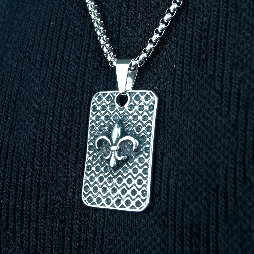 Fleur de lis Tag pendant