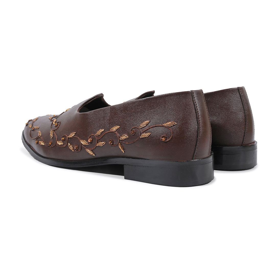 Monkstory Regal Floral Zardosi Mojari – Brown