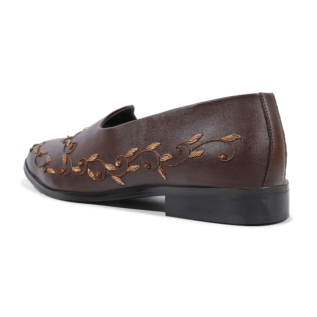 Monkstory Regal Floral Zardosi Mojari – Brown