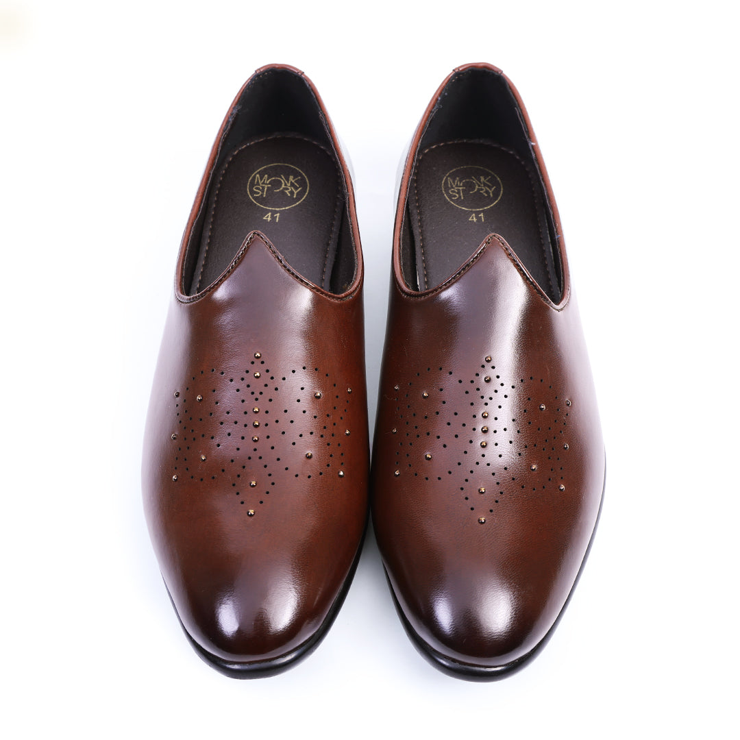 Monkstory Studded Mojari – Burnished Brown