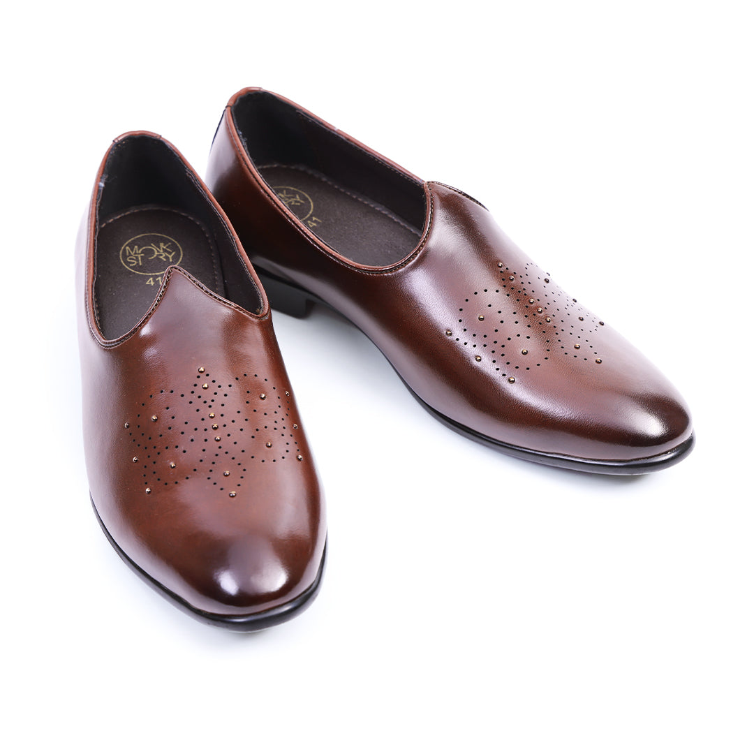 Monkstory Studded Mojari – Burnished Brown