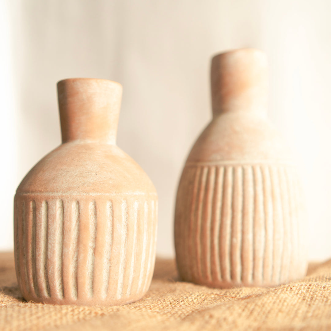 Old World bloom vase set of 2 - https://artecasa.in/