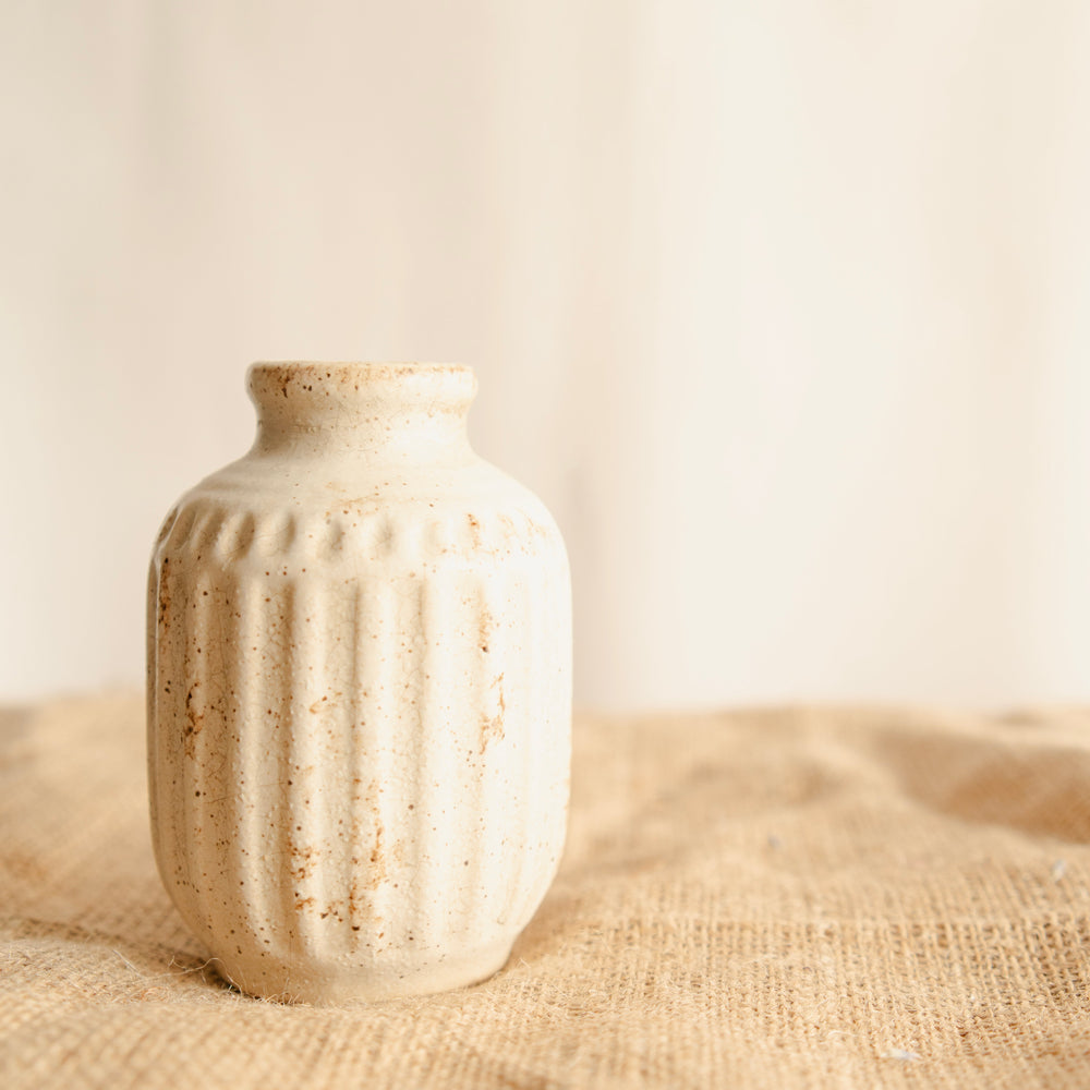Retro Bloom Vase | Vintage Porcelain Home Décor