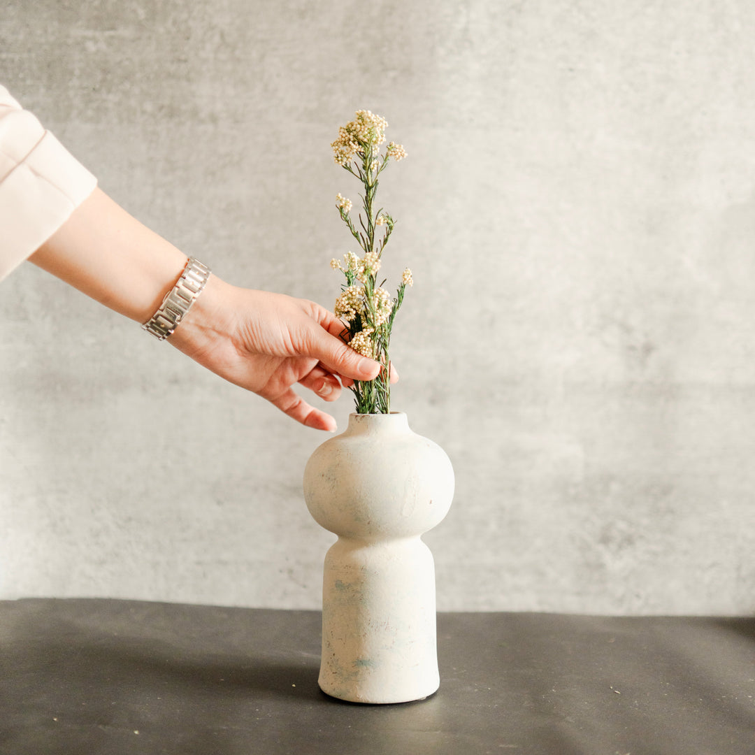Aqua Heritage Porcelain Vase | Luxury Home Décor - https://artecasa.in/
