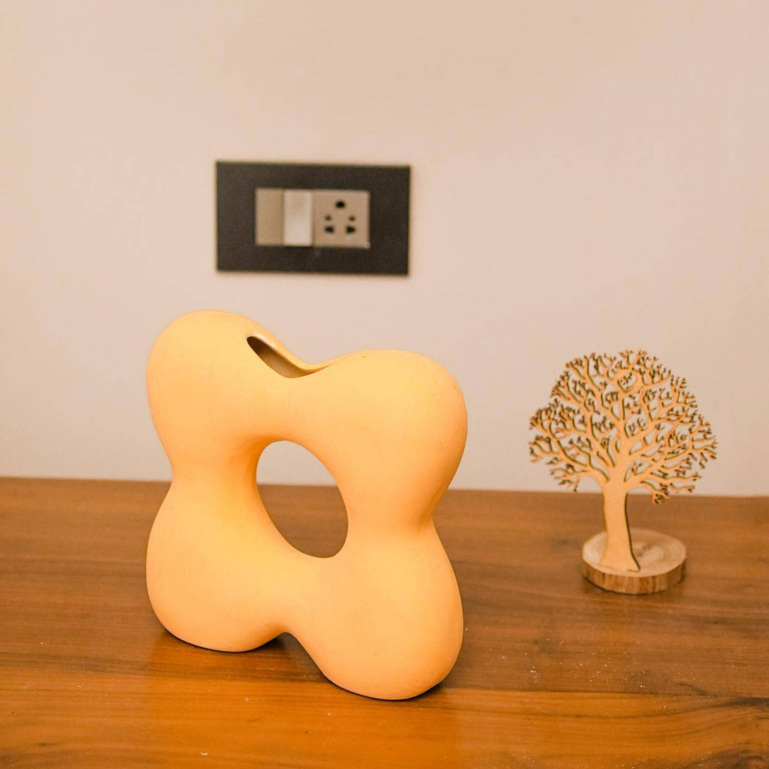 Orange breeze vas - https://artecasa.in/
