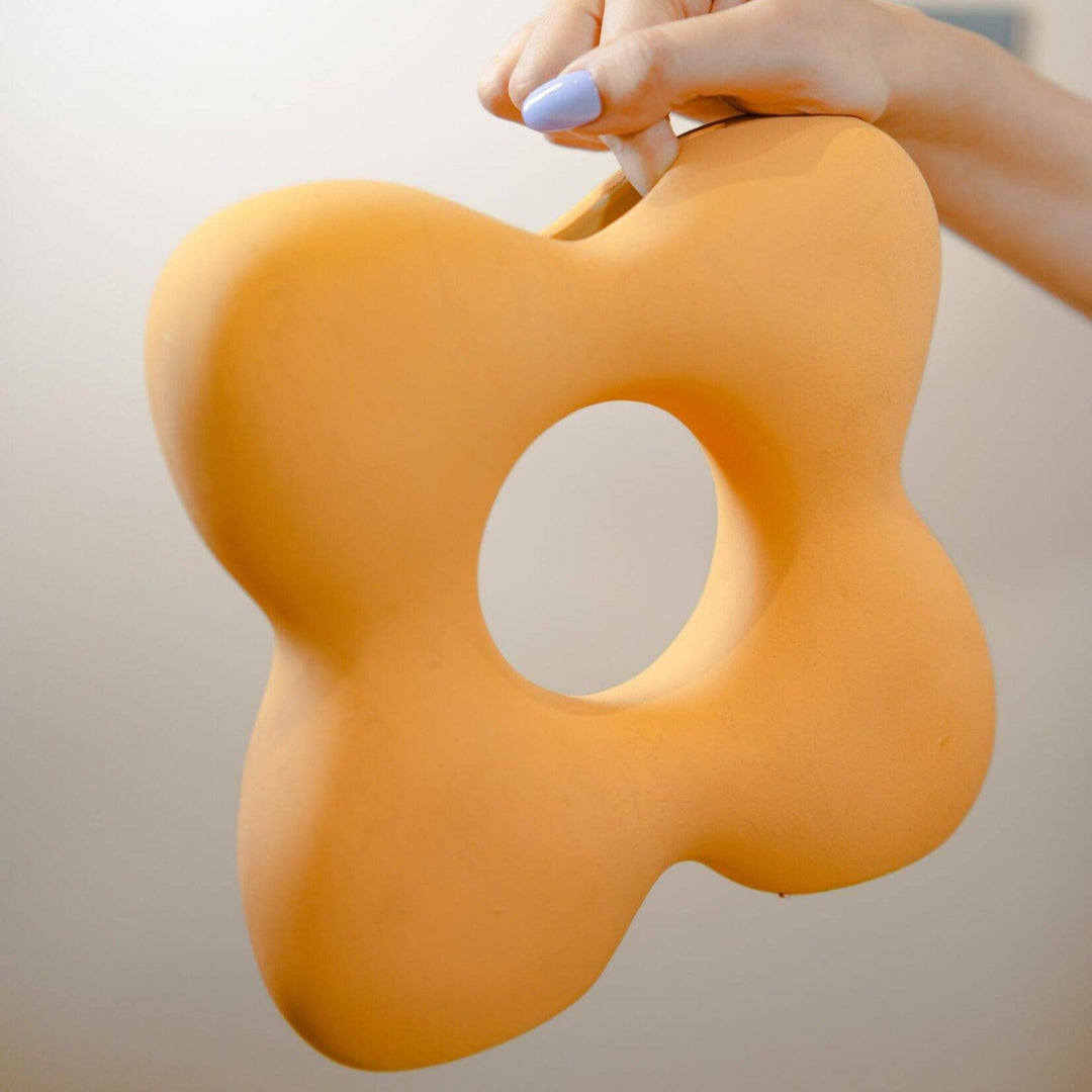 Orange breeze vas - https://artecasa.in/