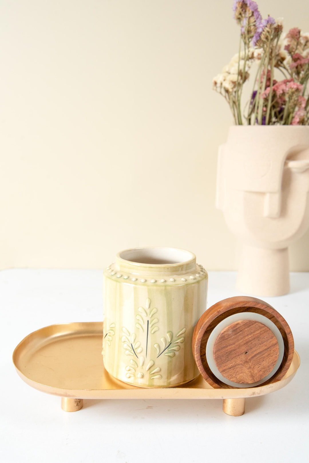 Green oasis airtight Jar - https://artecasa.in/