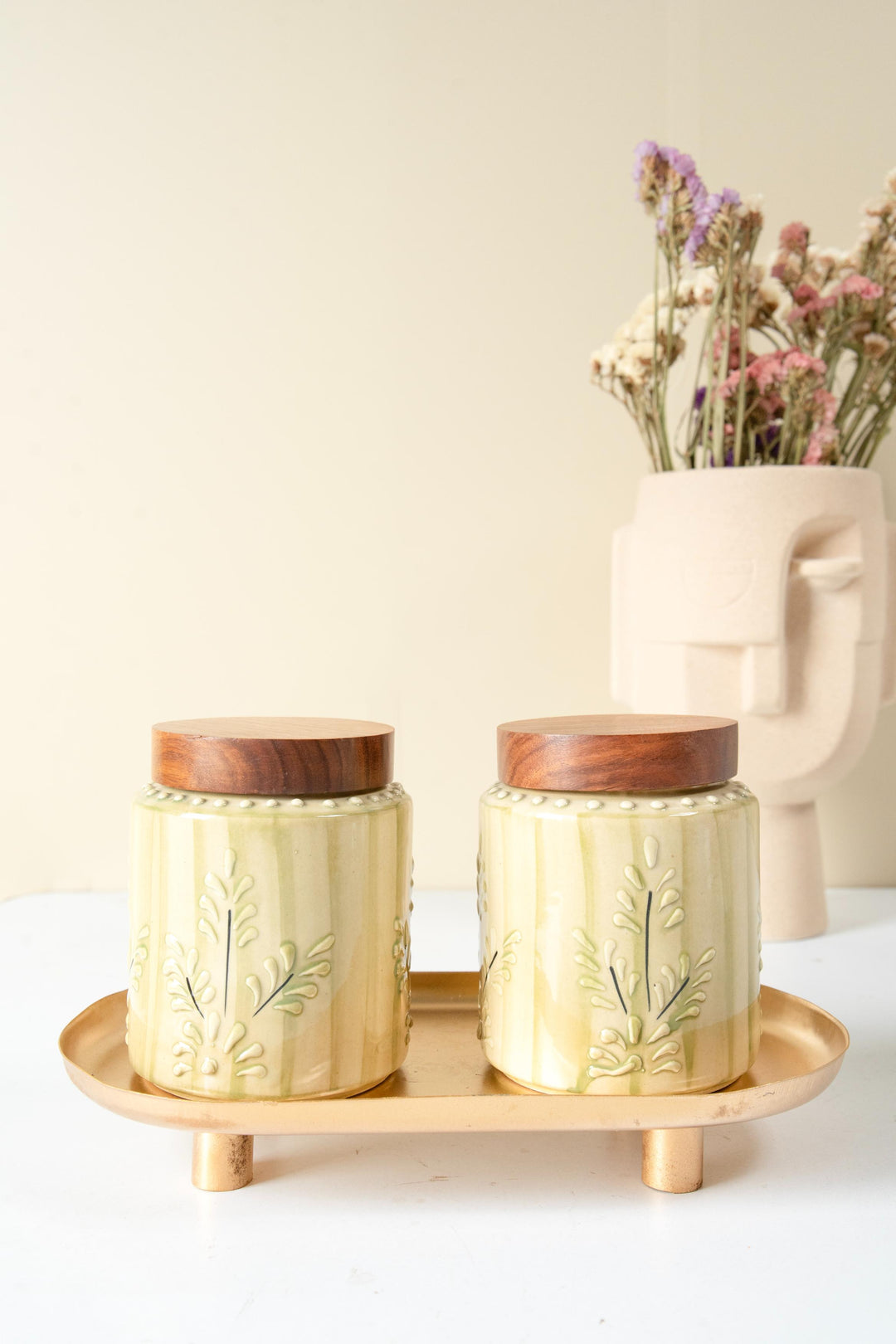 Green oasis airtight Jar - https://artecasa.in/