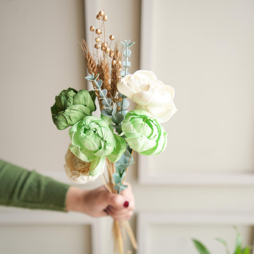 Minimal Peony Dried Flower Bunch | Aesthetic Natural Floral Arrangement for Home Decor & Gifting – ArteCasa