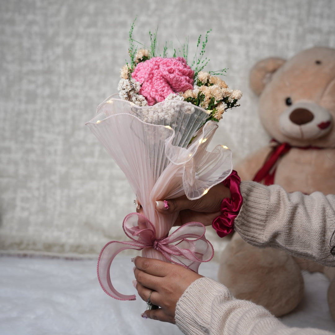 Pink Whisper Crochet Carnations – Handcrafted Forever Flower Décor | ArteCasa