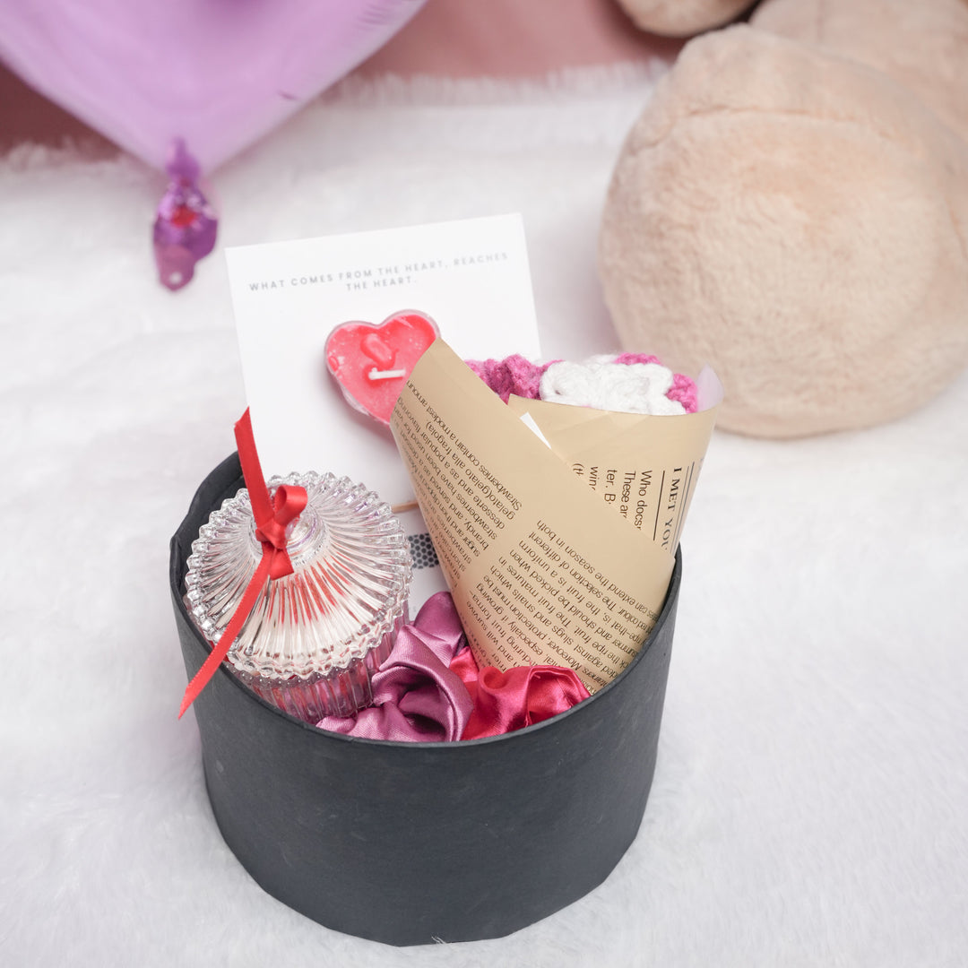 Heartfelt Collection Valentine Gift Box | Romantic Gifts by Artecasa