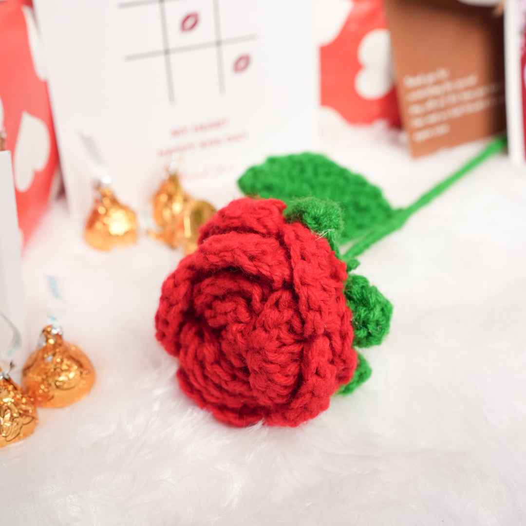 Perfect Valentine Gift Box – 7 Days of Love Hamper (Set of 8) | ArteCasa