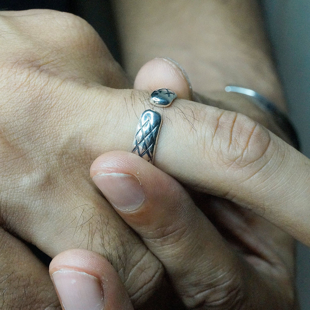Vyper - Sterling Silver adjustable Ring