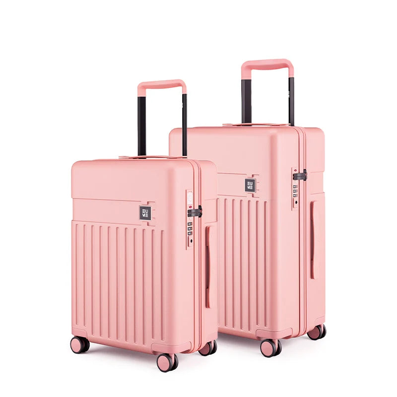 Eume Classic Cabin + Check-In Medium