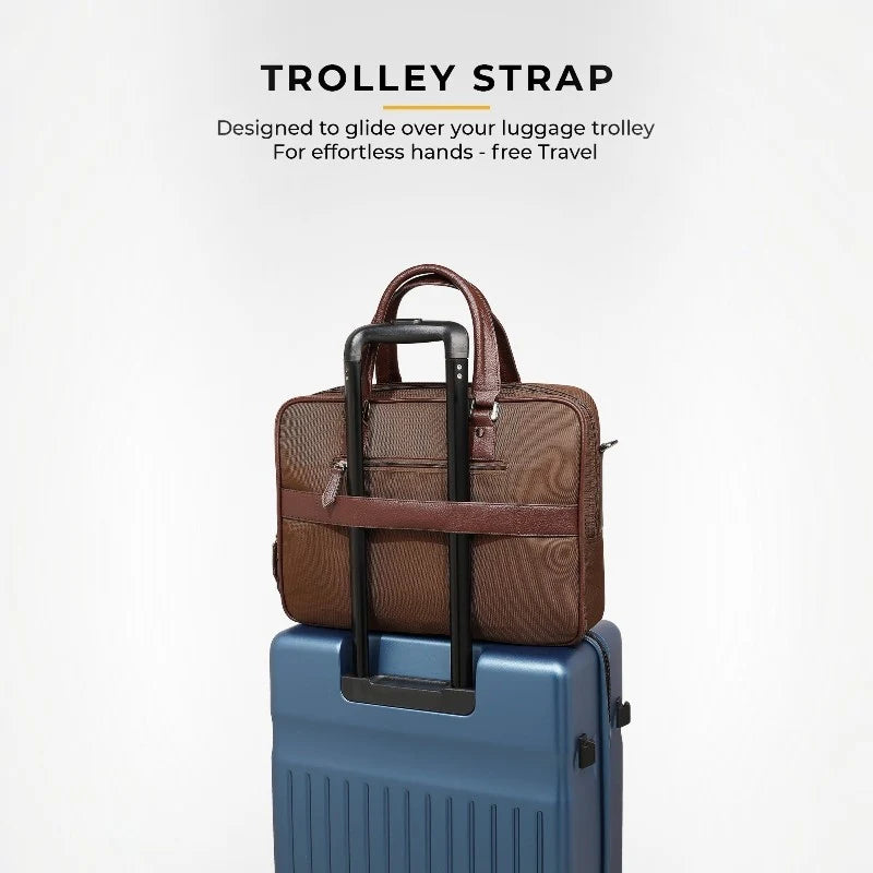 Eume Lexor Messenger Bag