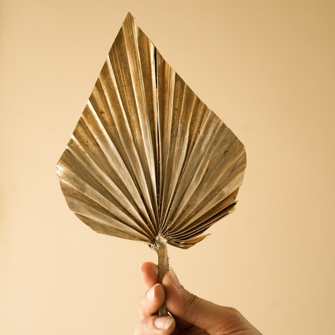 Golden Silver dual tone palm leaves - https://artecasa.in/