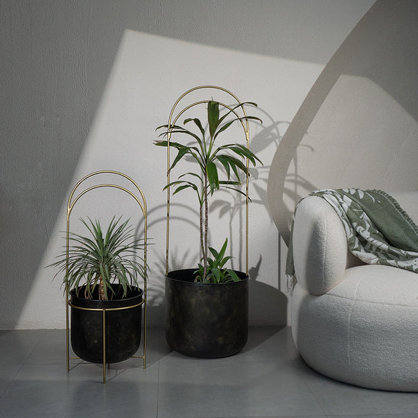 Muun Home Luna Standing Planter