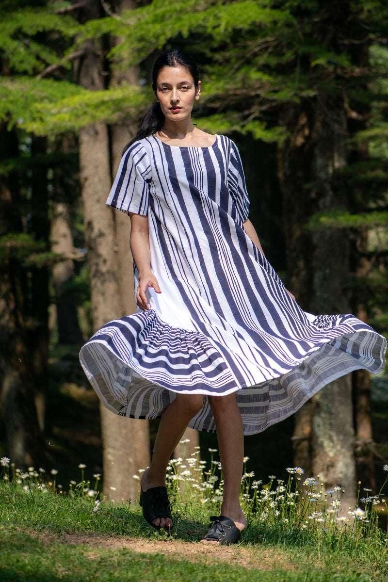 Phuhar's Tainta Midi Dress | Cotton | Women