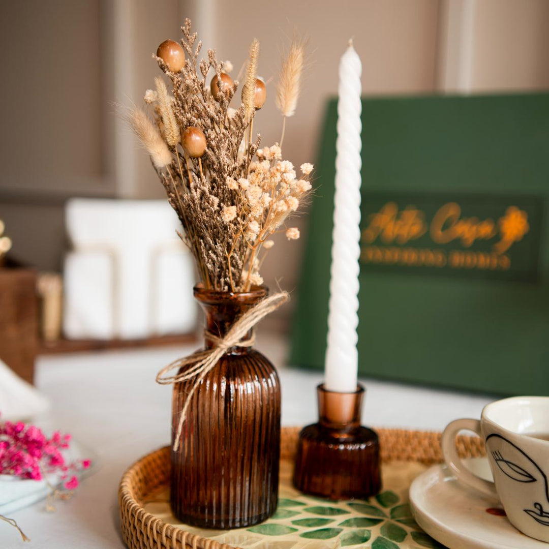 Dried blossom charm set - https://artecasa.in/