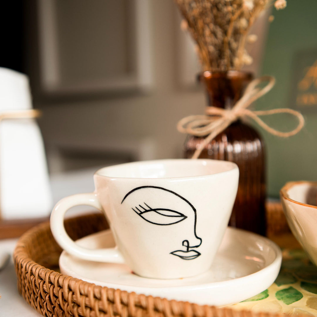 Abstract face breakfast set - https://artecasa.in/