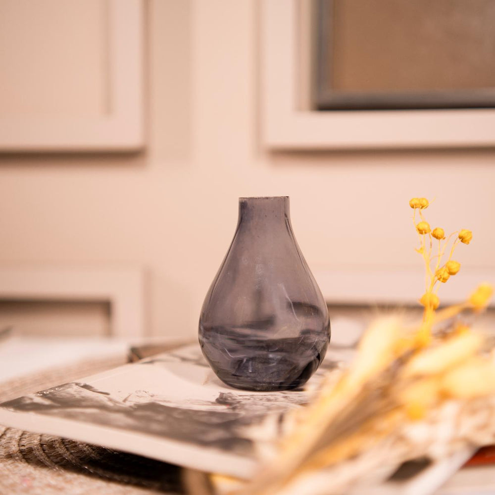 Indigo Elegance Vase with Dried flower bunch