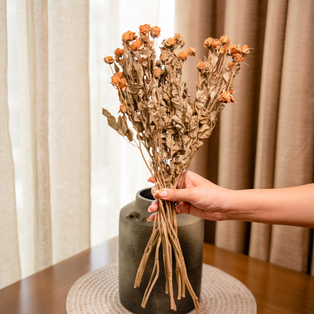 Old World Bloom Vase with bunch - https://artecasa.in/