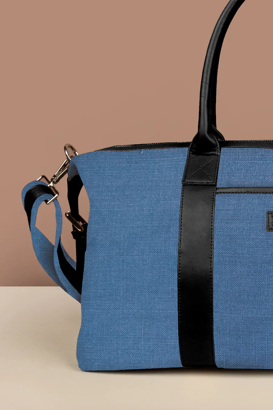 The House of Ganges - Joey Large Vegan Leather Duffle Bag For Women