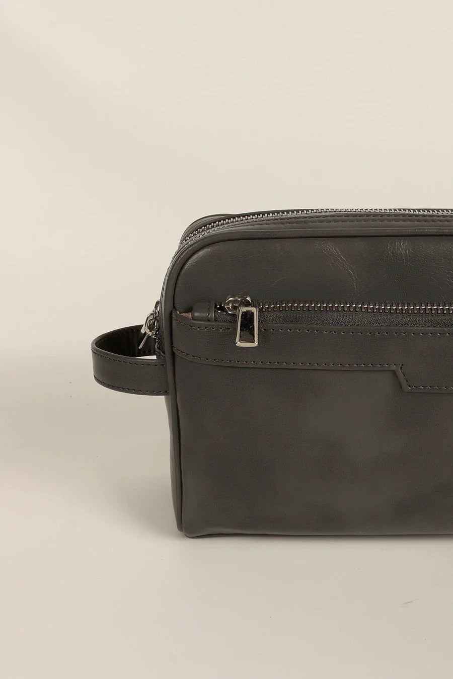 The House of Ganges - The Vegan Leather Travel Toiletry Pouch