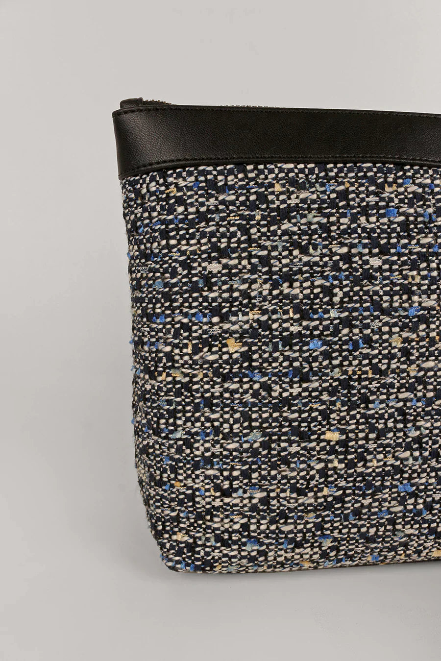 Slindon Medium Handloom Toiletry Pouch