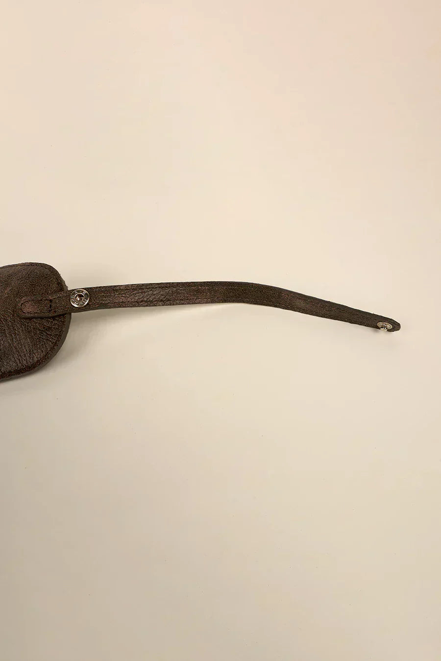 Jace Vegan Leather Sling Glass Cover