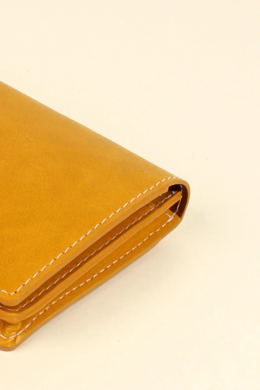 The House Of Ganges Beth Vegan Leather Mini Wallet