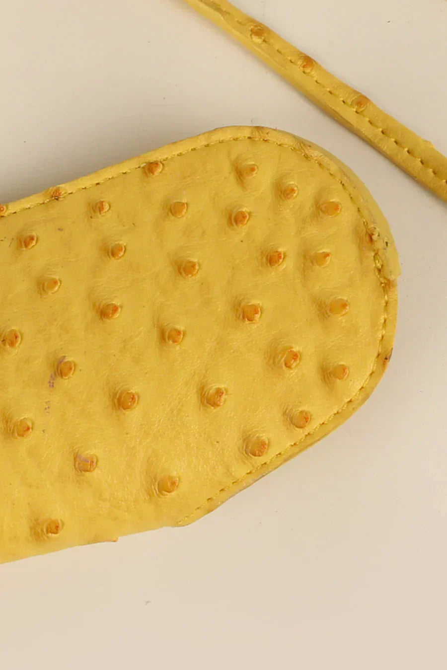 Jace Vegan Leather Sling Glass Cover