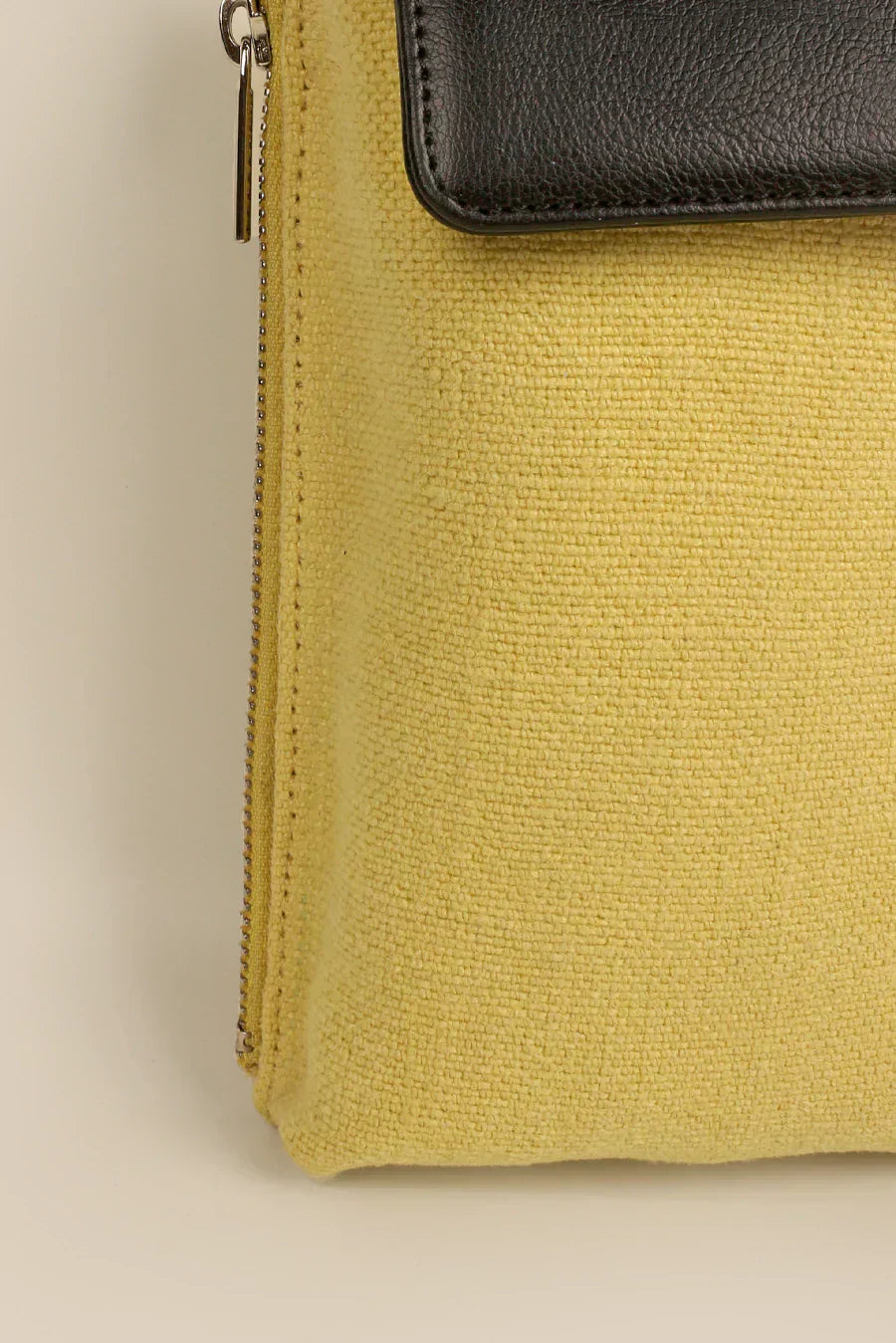 Grace Soft Jute Mobile Sling