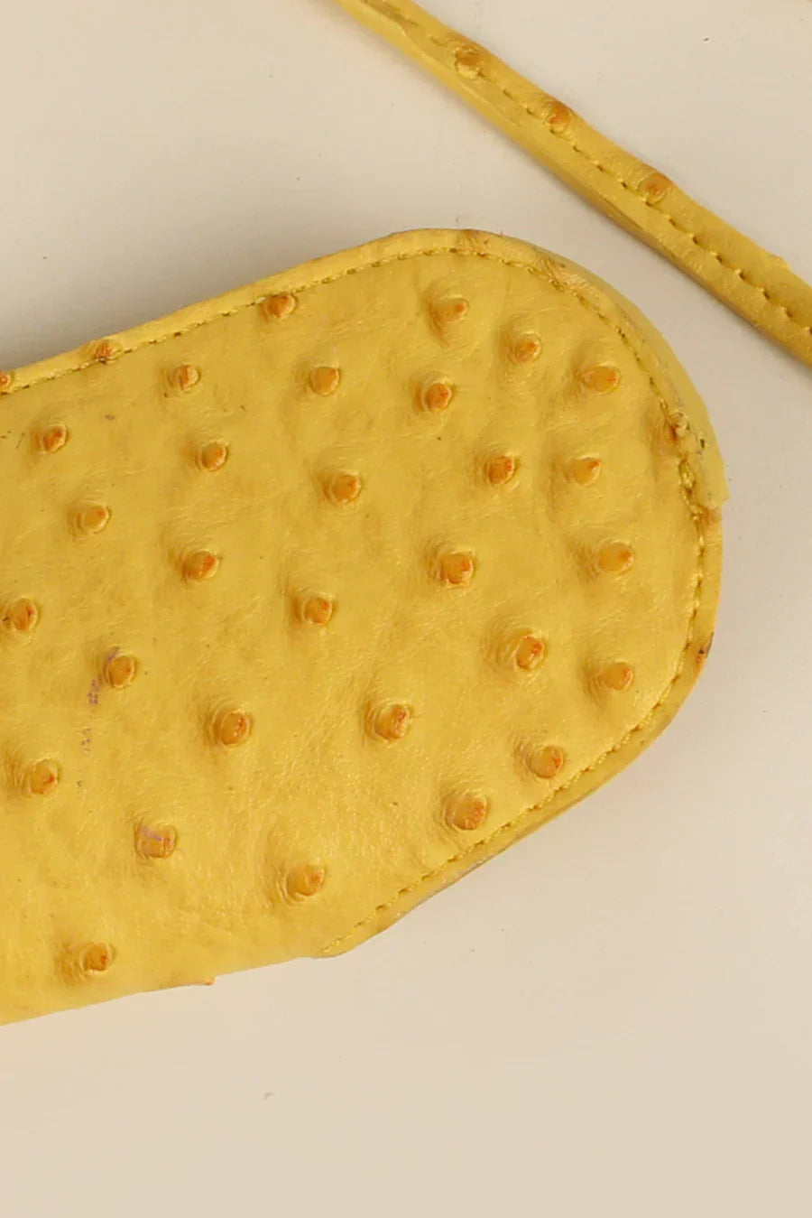 Jace Vegan Leather Sling Glass Cover