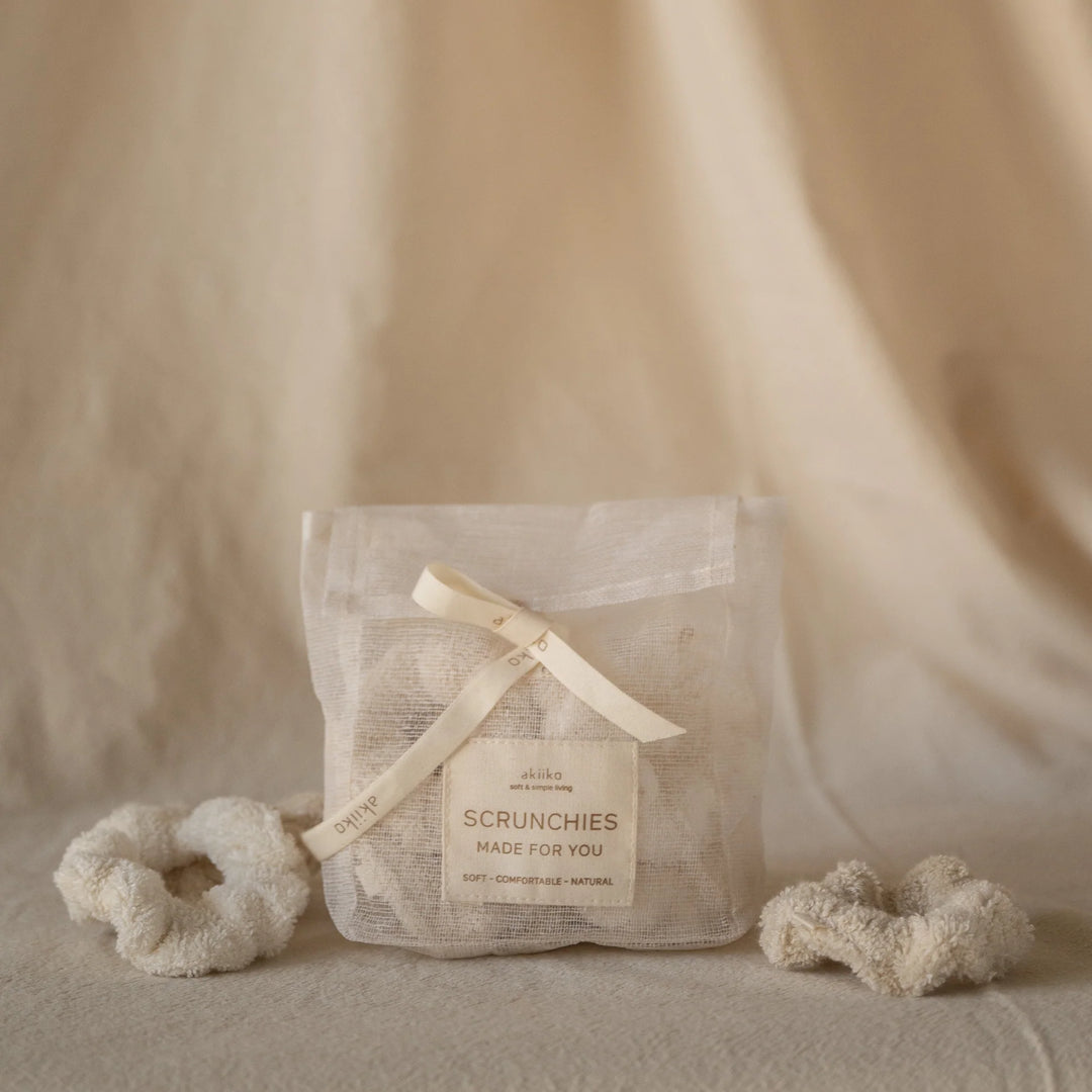 Akiiko Dolce Vanilla Scrunchies (pack of 6)