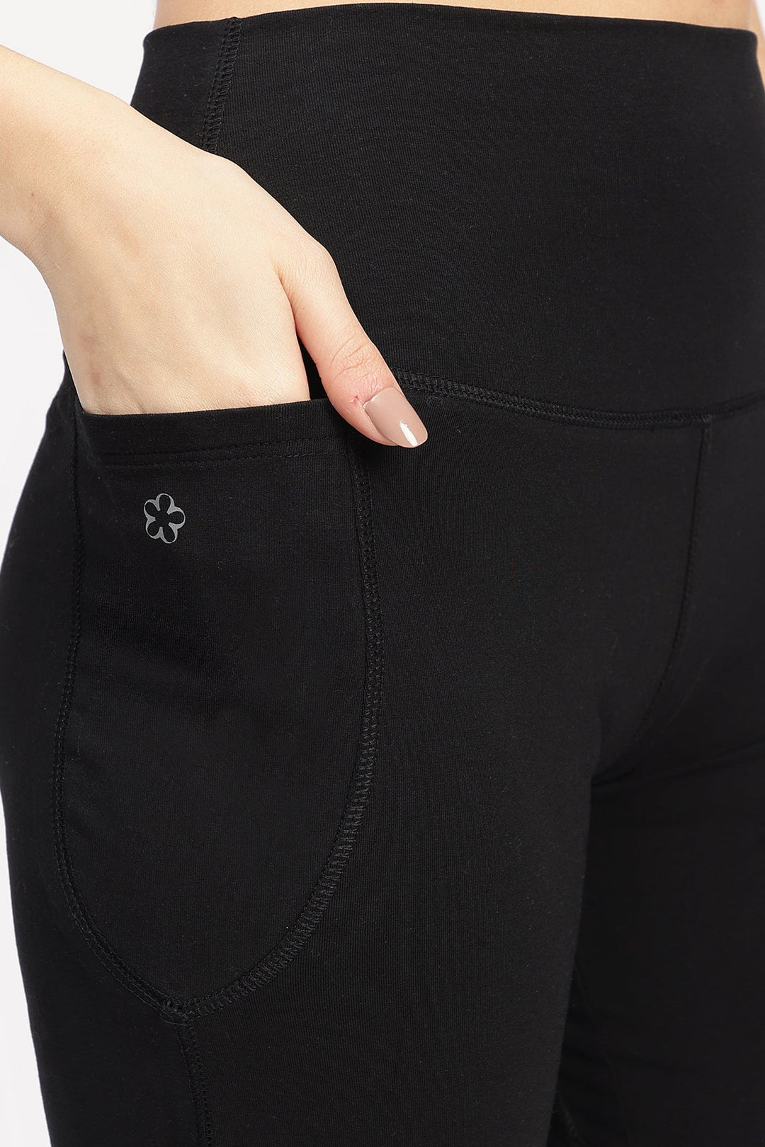 Sienna Organic Cotton Flare Yoga Pants