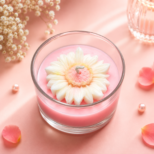 Marguerite Rosée – Blush Daisy Floral Candle