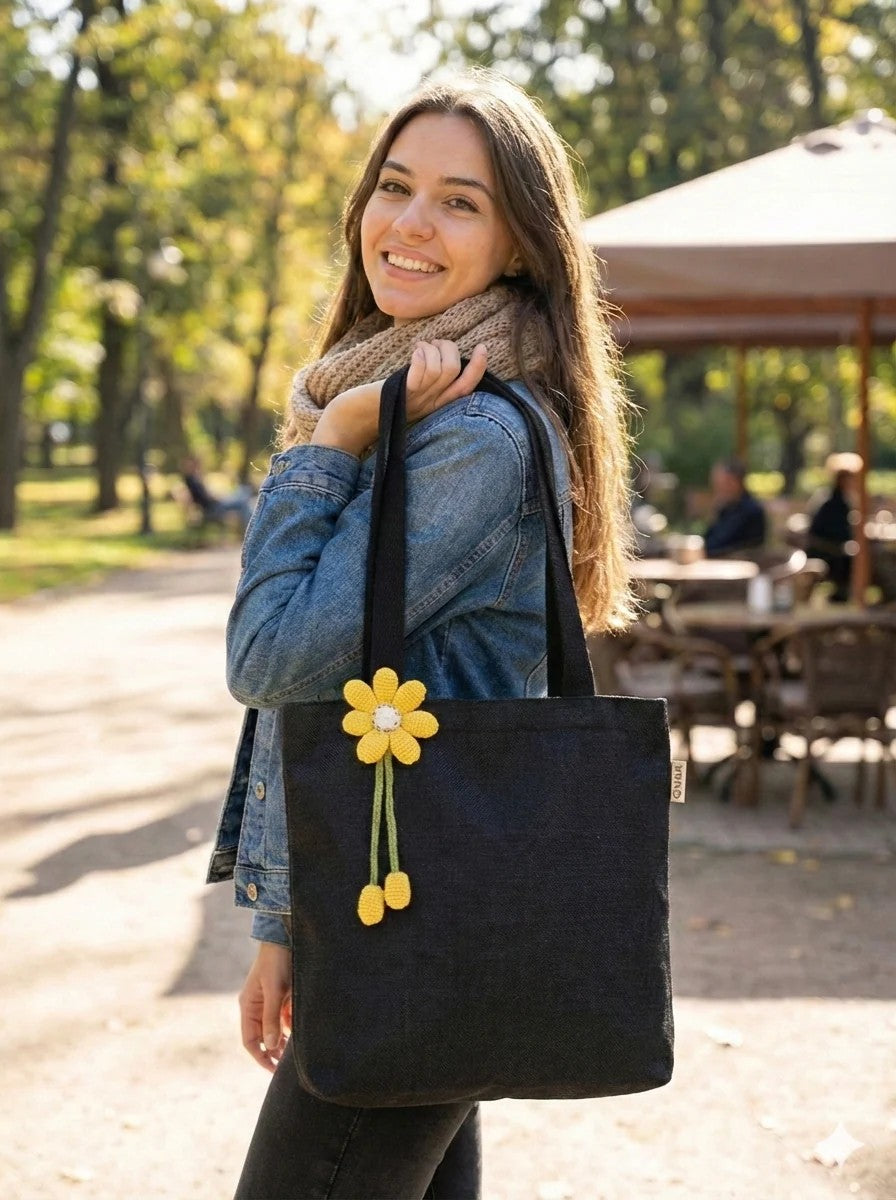 The Label GAIA Hemp Essential Tote Bag with Yellow Flower Charm