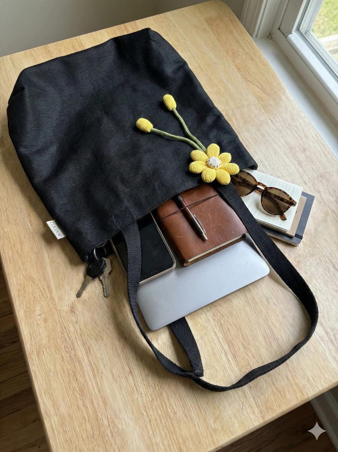 The Label GAIA Hemp Essential Tote Bag with Yellow Flower Charm