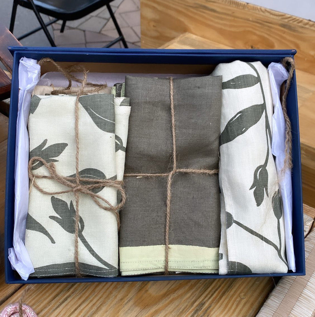 Pravaah Pahi table linen set | pure hemp | table runner, napkins and placemats | hand printed in small batches