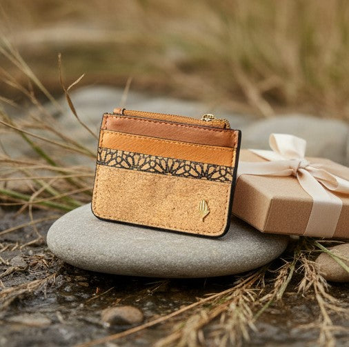 Green Hermitage Iris Vegan Leather Cardholder - Tawny Brown, Tan Matt