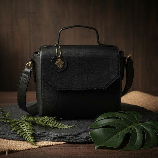 Green Hermitage Asteria - Black
