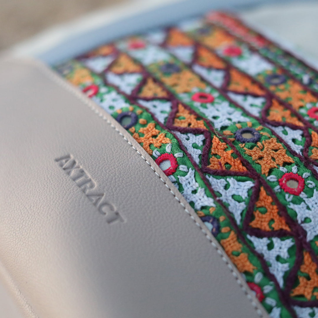 AXTRACT The Weekender - BEIGE