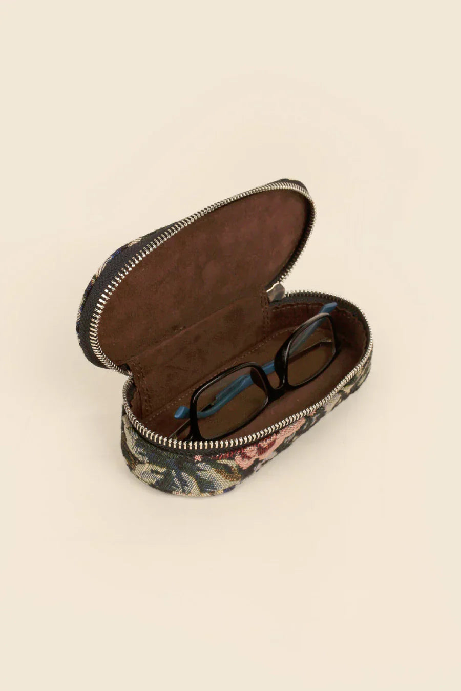 The House Of ganges Eyewear Handloom Case
