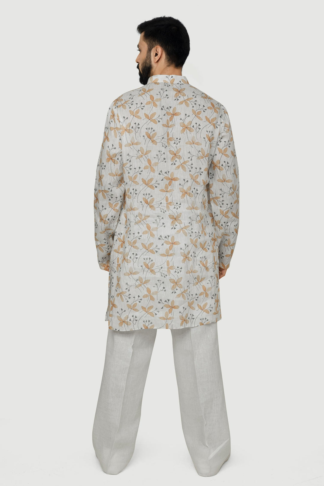 Adam Leaves Vyan- Men&